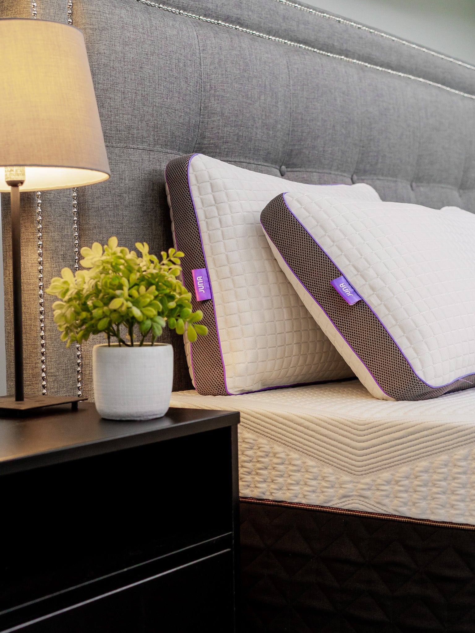 Juna Pillow